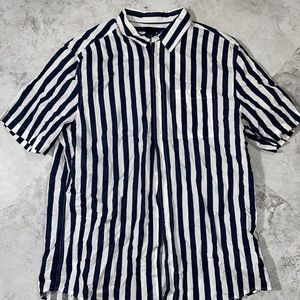 H&M button up